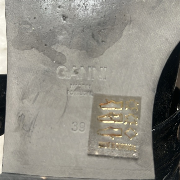 Ganni Buckle Flat Size 39 - Picture 9 of 9